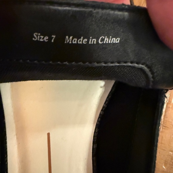 Dolce Vita Hayat Almond Toe Chain Link Leather Mules - Picture 4 of 4